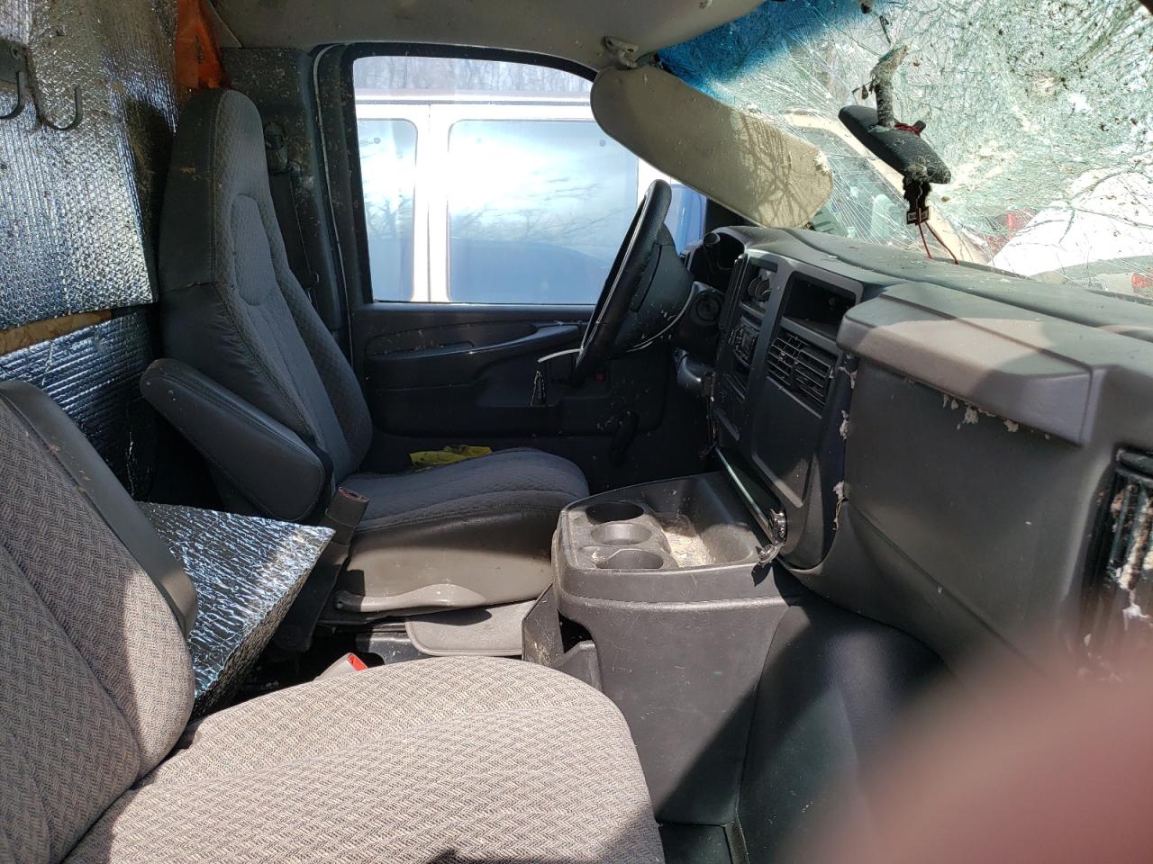 Photo 5 from auction – 2006 CHEVROLET EXPRESS G3 with VIN 1GCHG352761186147