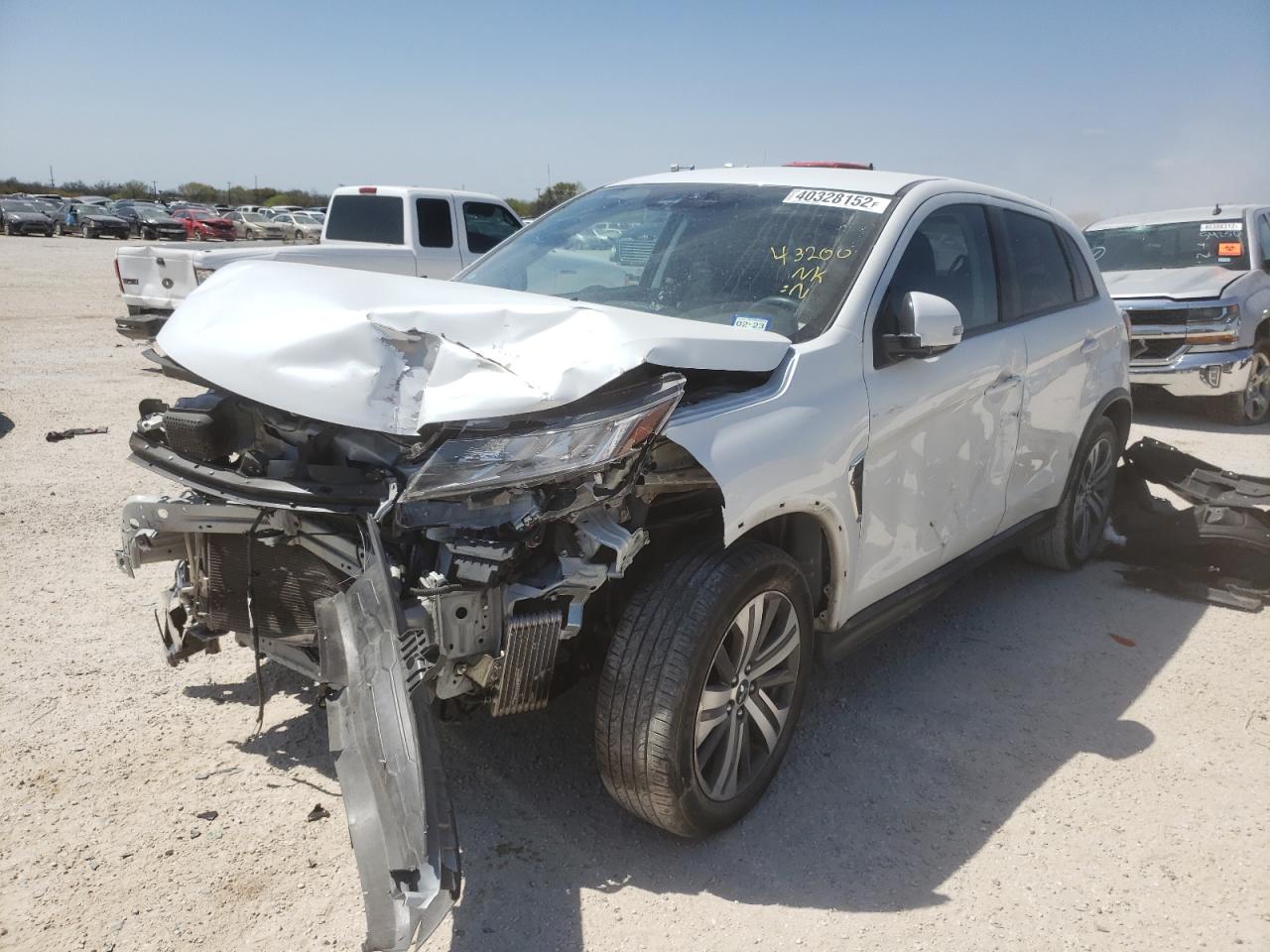Photo 2 from auction – 2020 MITSUBISHI OUTLANDER with VIN JA4AR3AU2LU018097