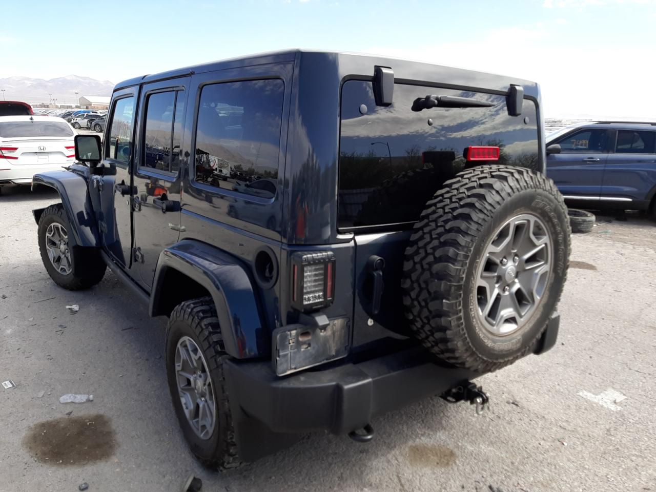 Zdjęcie 3 z aukcji – 2016 JEEP WRANGLER U z VIN 1C4BJWFG9GL292298
