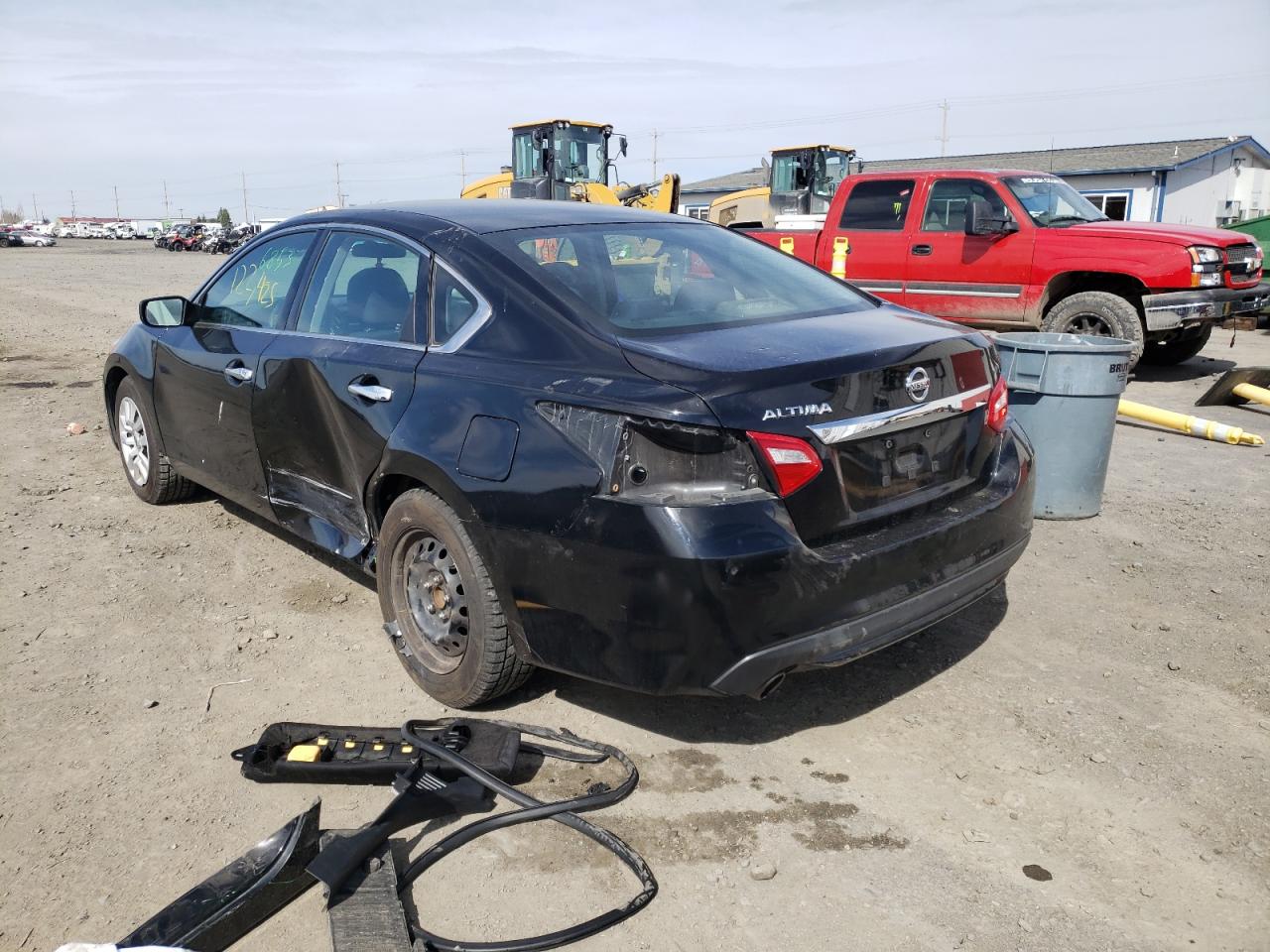 Photo 3 from auction – 2016 NISSAN ALTIMA 2.5 with VIN 1N4AL3AP2GC170075