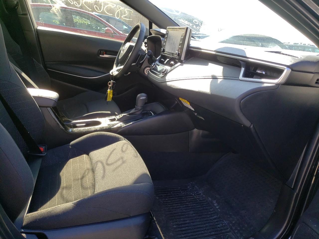 Photo 5 from auction – 2021 TOYOTA COROLLA SE with VIN JTDS4MCE4MJ079653