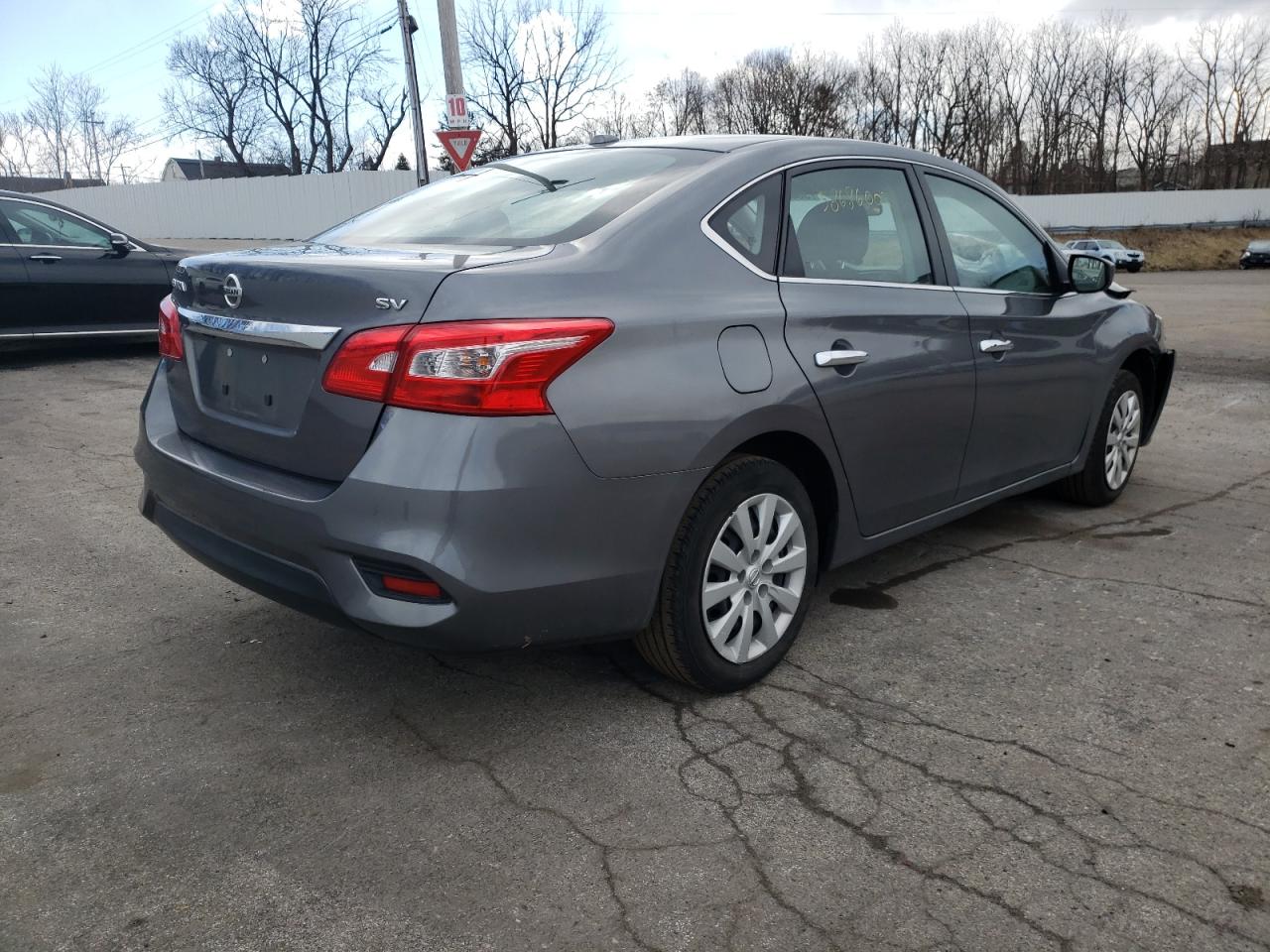 Photo 4 from auction – 2016 NISSAN SENTRA S with VIN 3N1AB7AP3GY329295