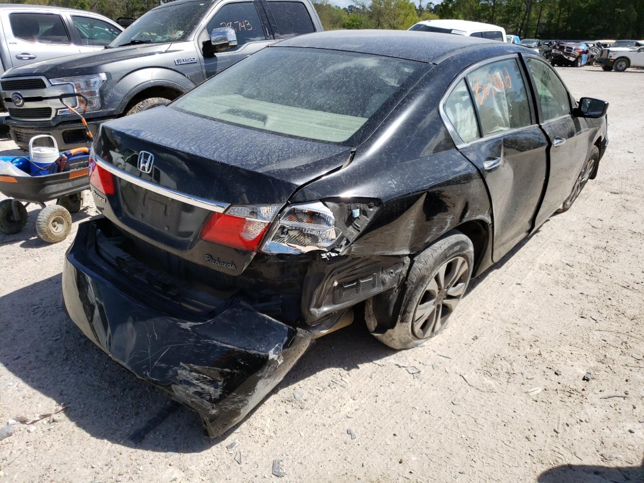 Photo 4 from auction – 2015 HONDA ACCORD LX with VIN 1HGCR2F38FA009503