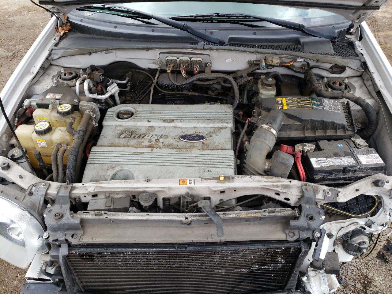 Photo 7 from auction – 2006 FORD ESCAPE HEV with VIN 1FMCU96H86KC06114