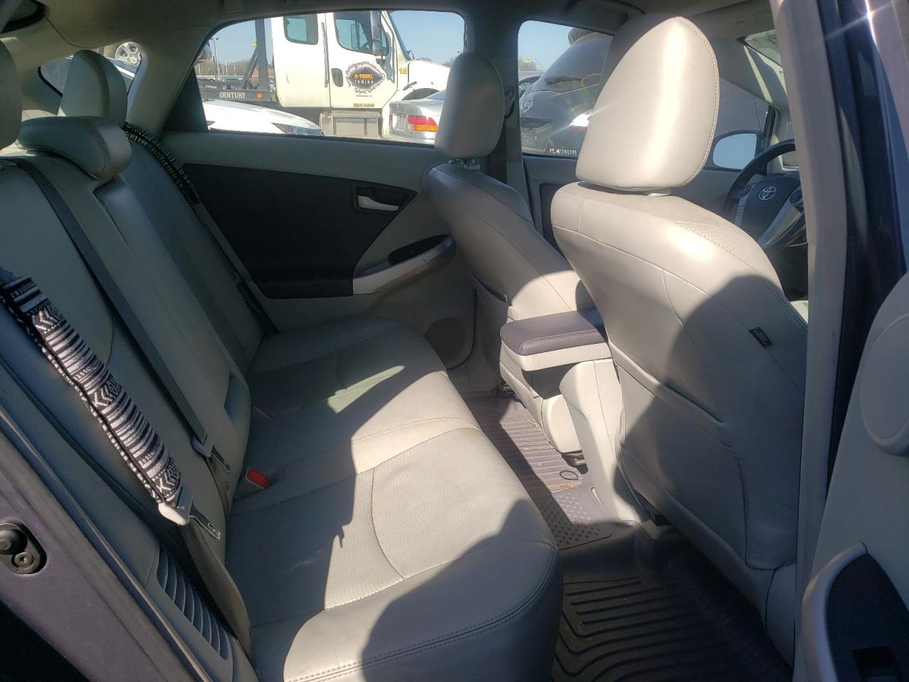 Photo 6 from auction – 2010 TOYOTA PRIUS with VIN JTDKN3DU9A0141210
