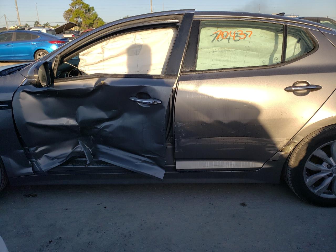 Photo 19 from auction – 2014 KIA OPTIMA EX with VIN 5XXGN4A79EG311743