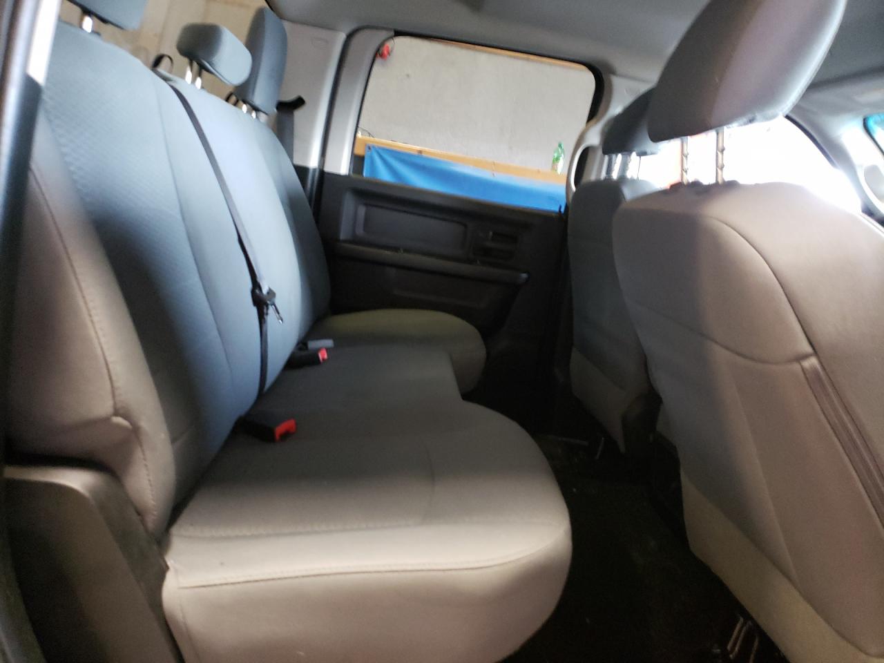 Photo 6 from auction – 2017 RAM 1500 ST with VIN 1C6RR7KT5HS823687