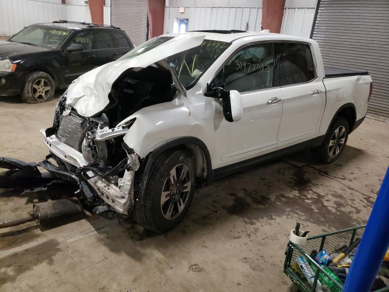 Photo 2 from auction – 2018 HONDA RIDGELINE with VIN 5FPYK3F7XJB003453