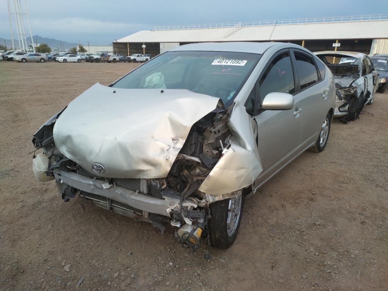 Photo 2 from auction – 2004 TOYOTA PRIUS with VIN JTDKB20U240073250