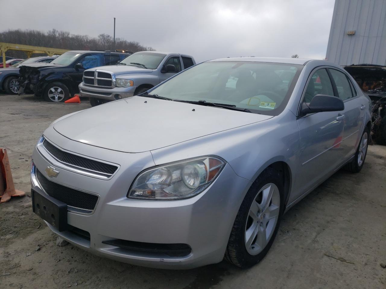 Photo 2 from auction – 2010 CHEVROLET MALIBU LS with VIN 1G1ZB5EB4A4151516
