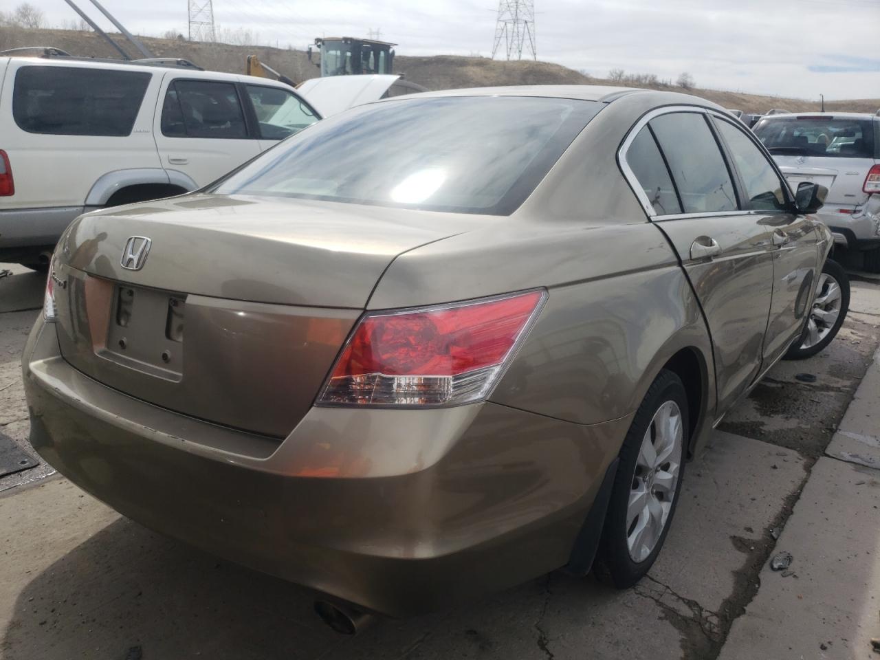 Photo 4 from auction – 2010 HONDA ACCORD EX with VIN 1HGCP2F77AA107665