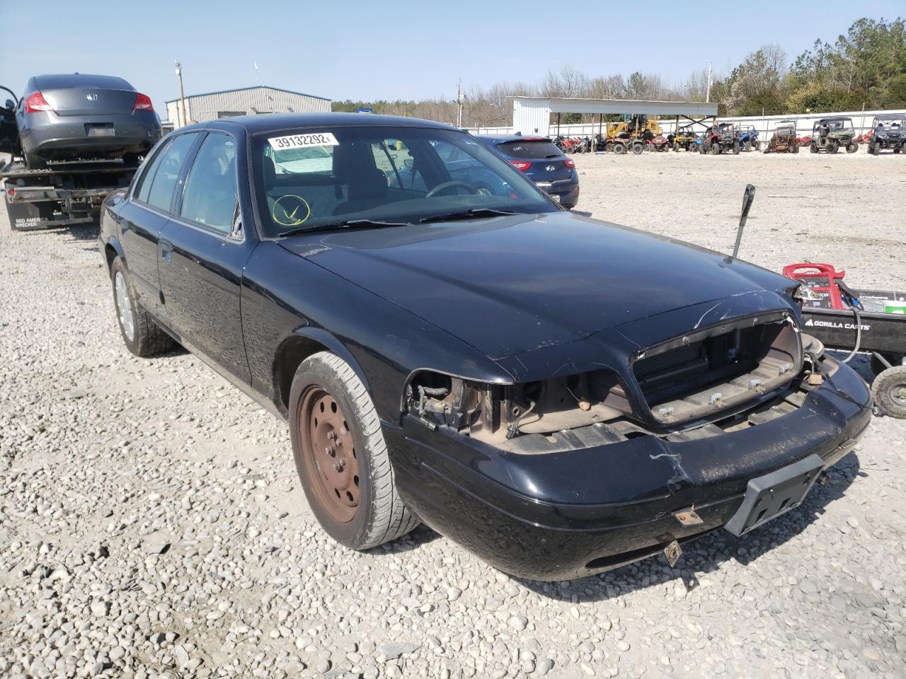 FORD CROWN VICT 2010 with VIN 2FABP7BV8AX122278 - Photo from auction