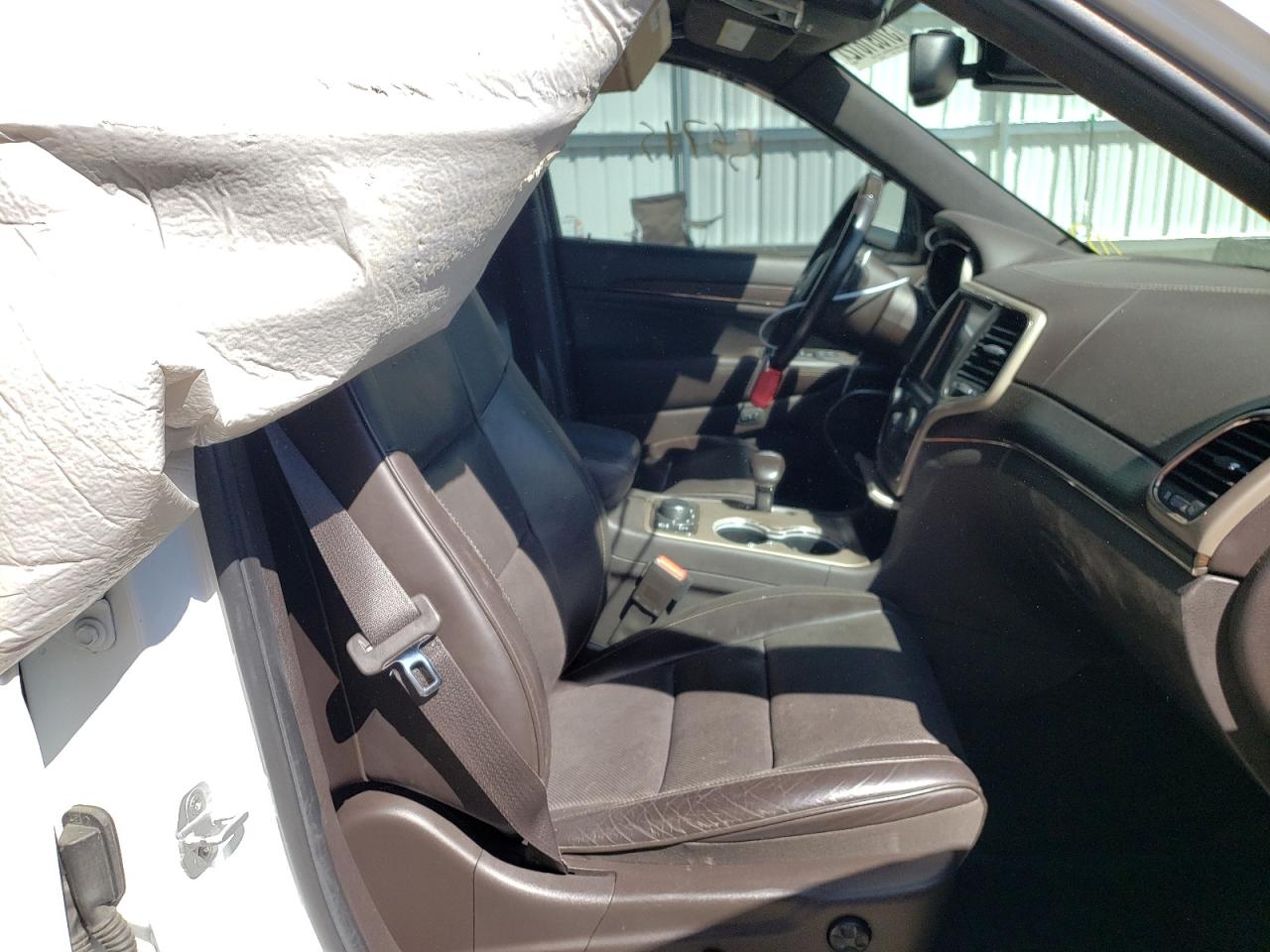 Photo 5 from auction – 2014 JEEP GRAND CHER with VIN 1C4RJFJT7EC251538