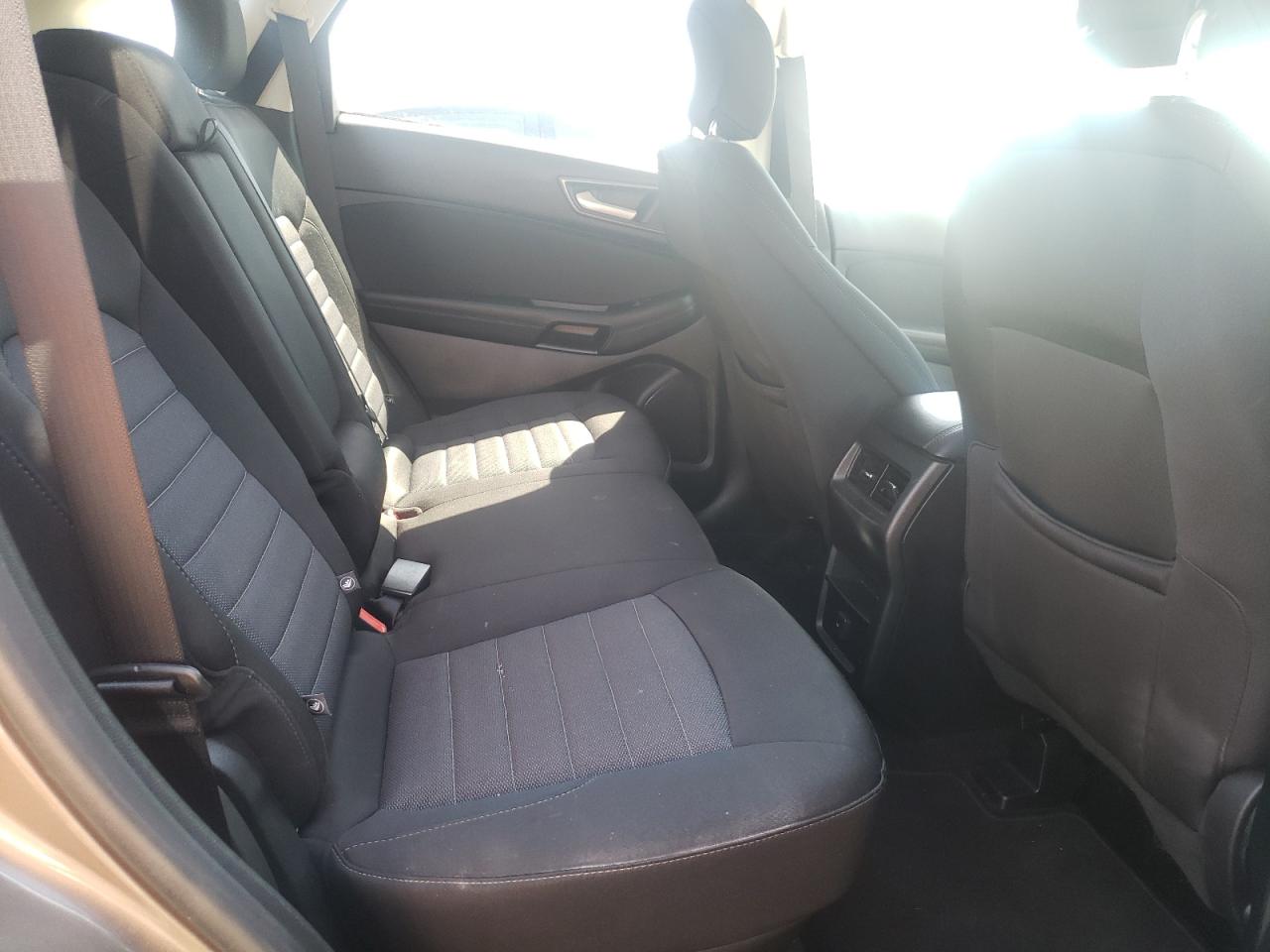 Photo 6 from auction – 2019 FORD EDGE SE with VIN 2FMPK3G97KBC50248