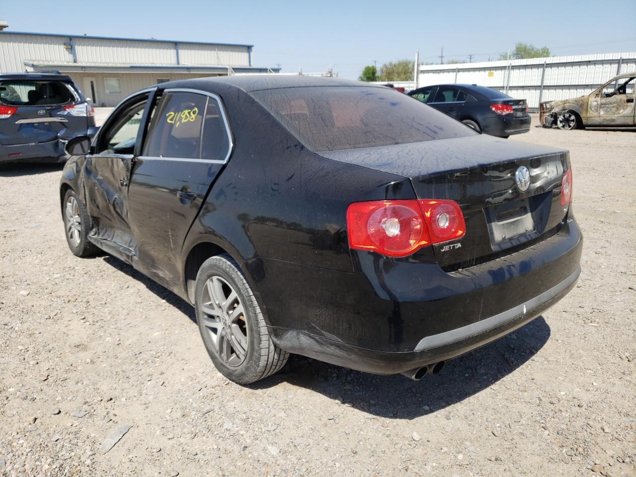 Photo 3 from auction – 2006 VOLKSWAGEN JETTA 2.5 with VIN 3VWRF71K36M689081