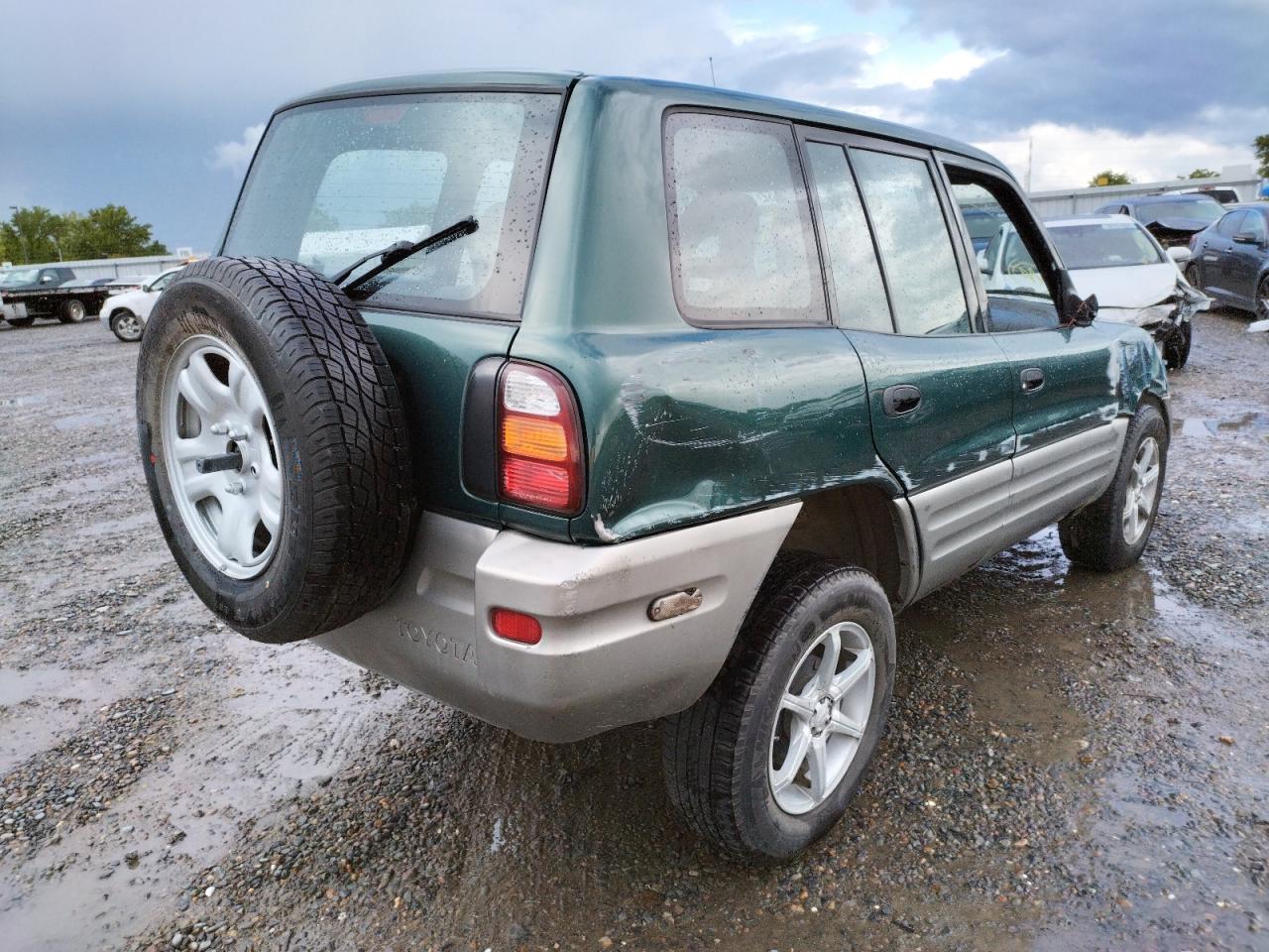 Photo 4 from auction – 2000 TOYOTA RAV4 with VIN JT3HP10V3Y0232446