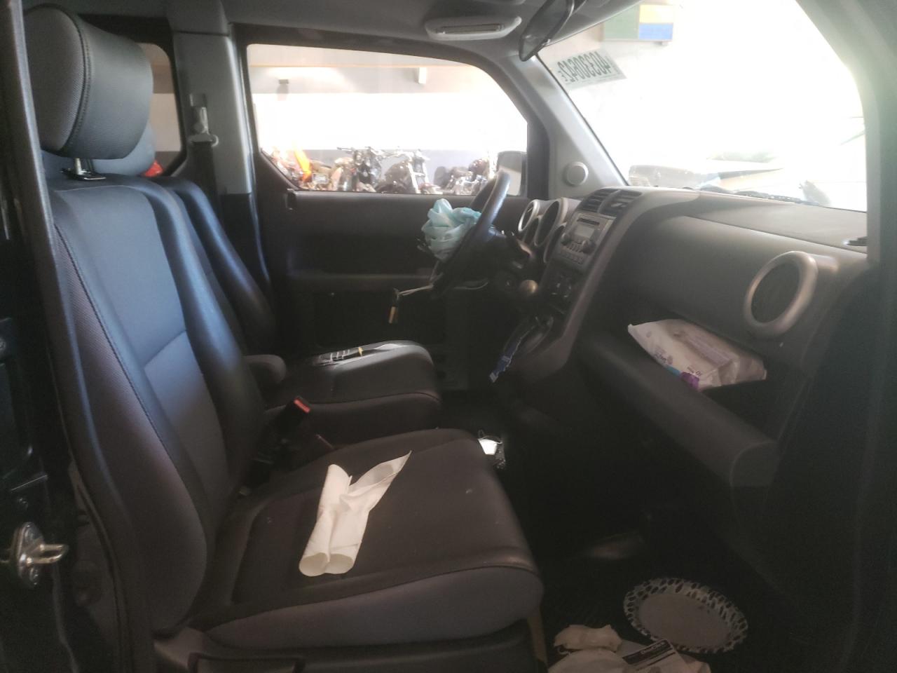 Photo 5 from auction – 2003 HONDA ELEMENT EX with VIN 5J6YH28583L015821