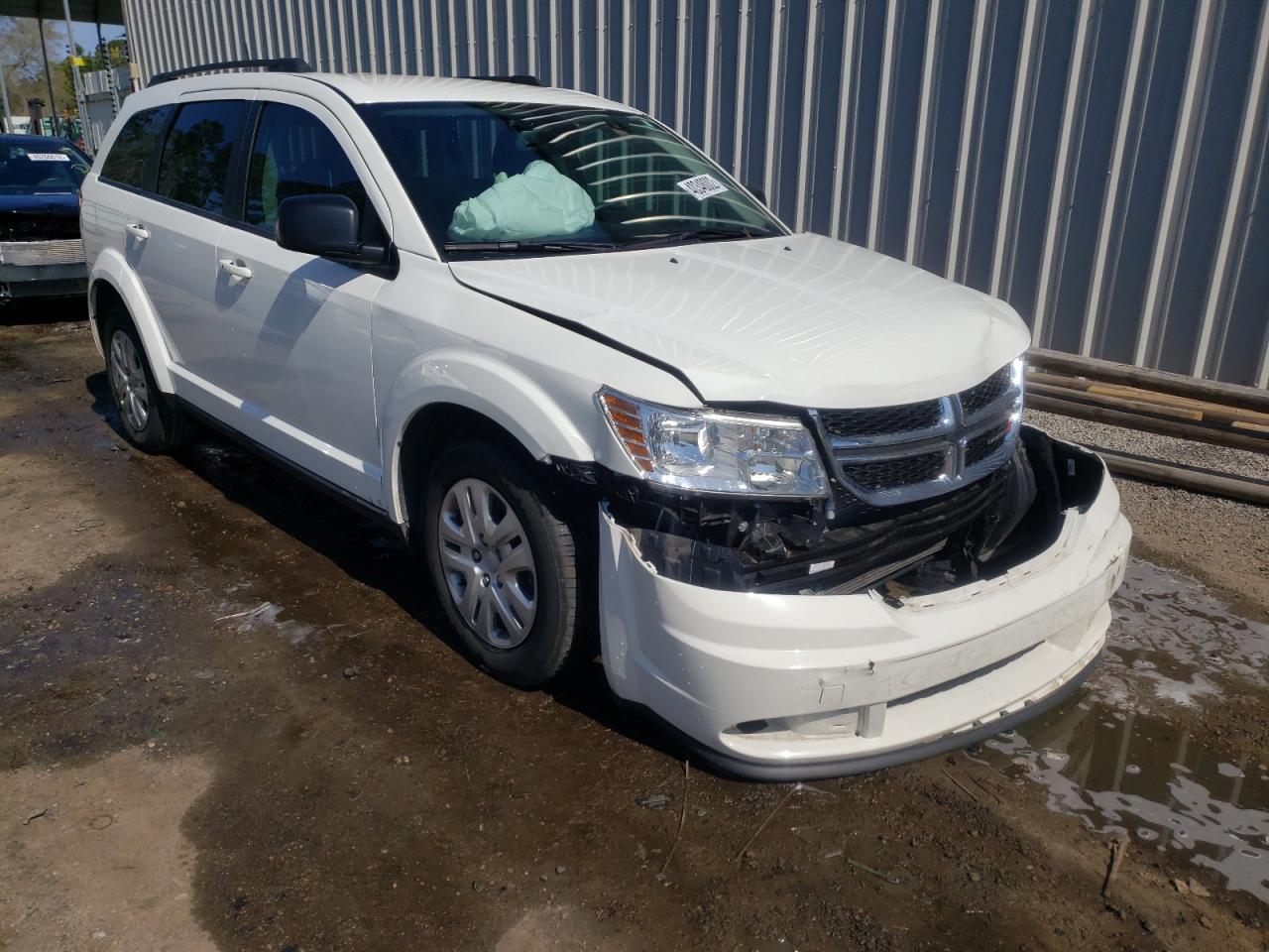 DODGE JOURNEY SE 2020 with VIN 3C4PDCAB4LT279500 - Photo from auction
