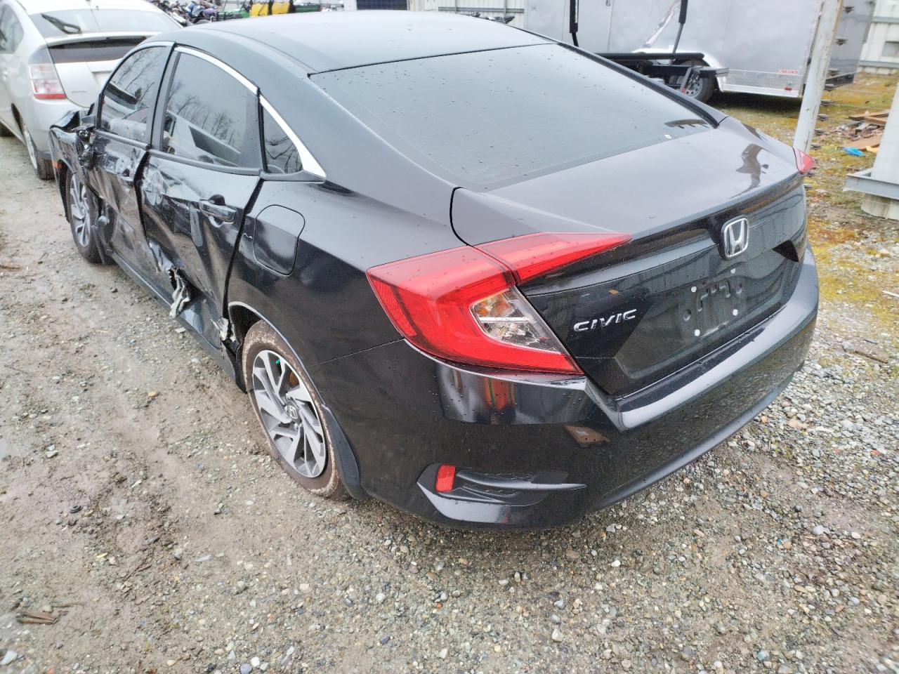 Photo 3 from auction – 2016 HONDA CIVIC EX with VIN 2HGFC2F87GH542455