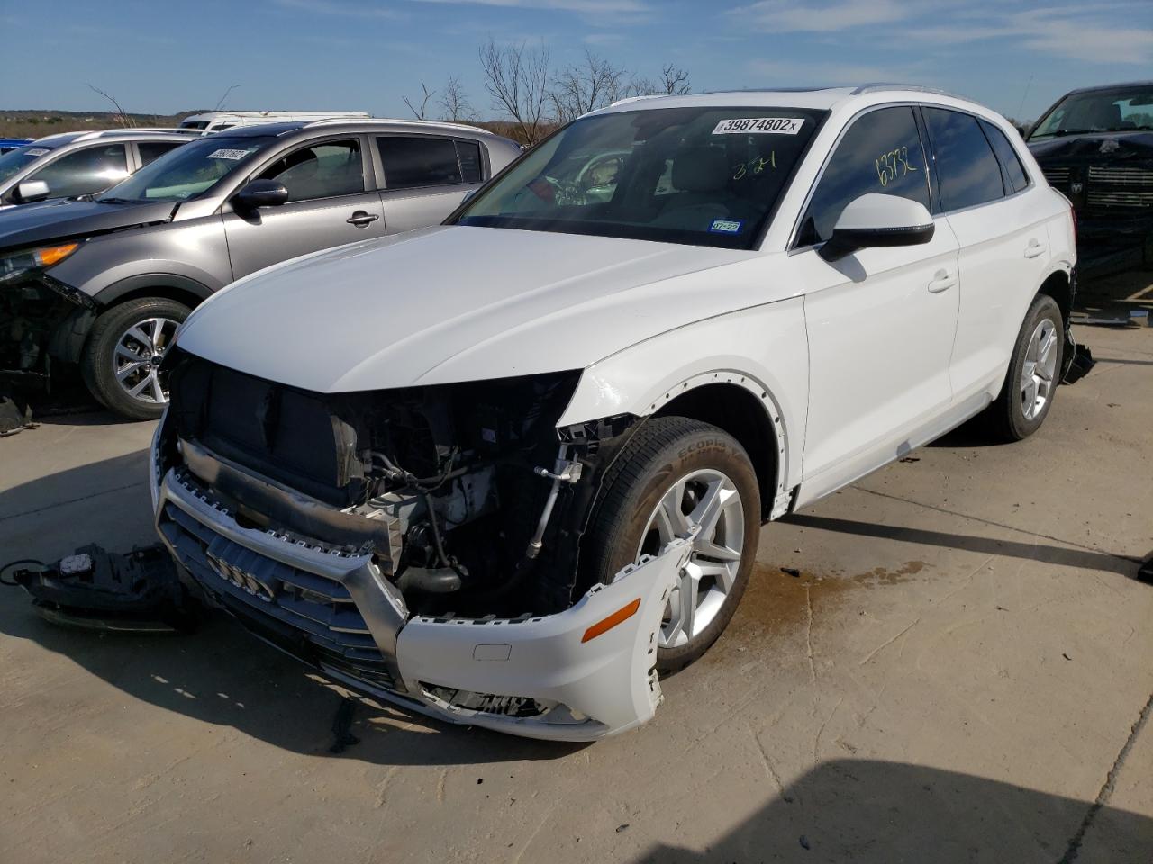 Photo 2 from auction – 2019 AUDI Q5 PREMIUM with VIN WA1ANAFY2K2069671