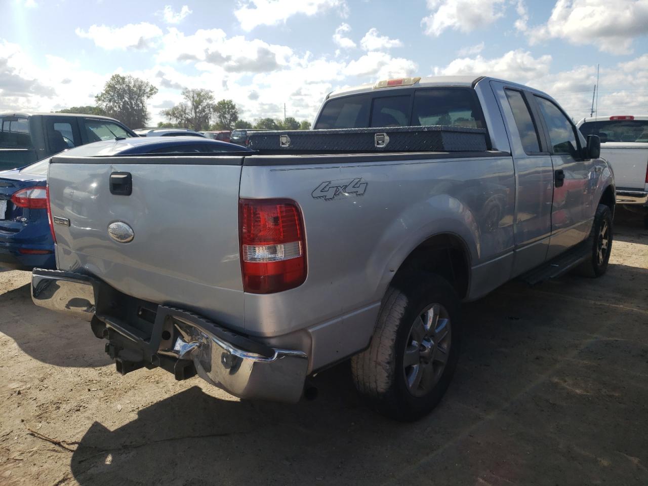Photo 4 from auction – 2007 FORD F150 with VIN 1FTPX14V07FB29935