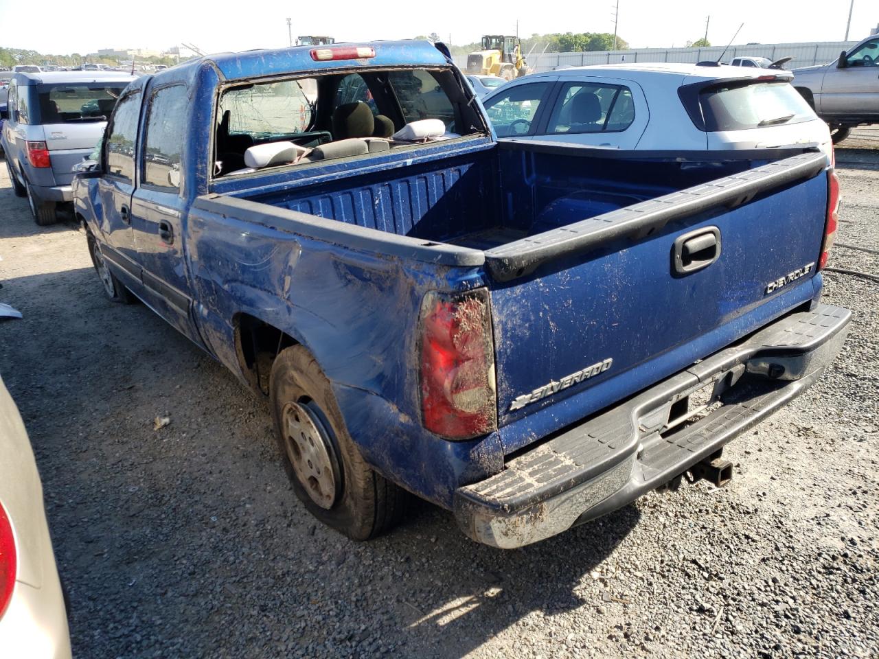 Фото 3 с аукциона – 2004 CHEVROLET SILVERADO с VIN 2GCEC13T241403075