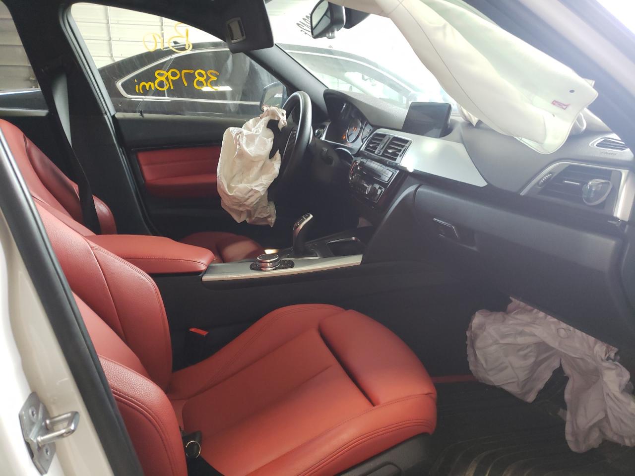 Photo 5 from auction – 2016 BMW 328 D XDRI with VIN WBA8F1C59GK438624