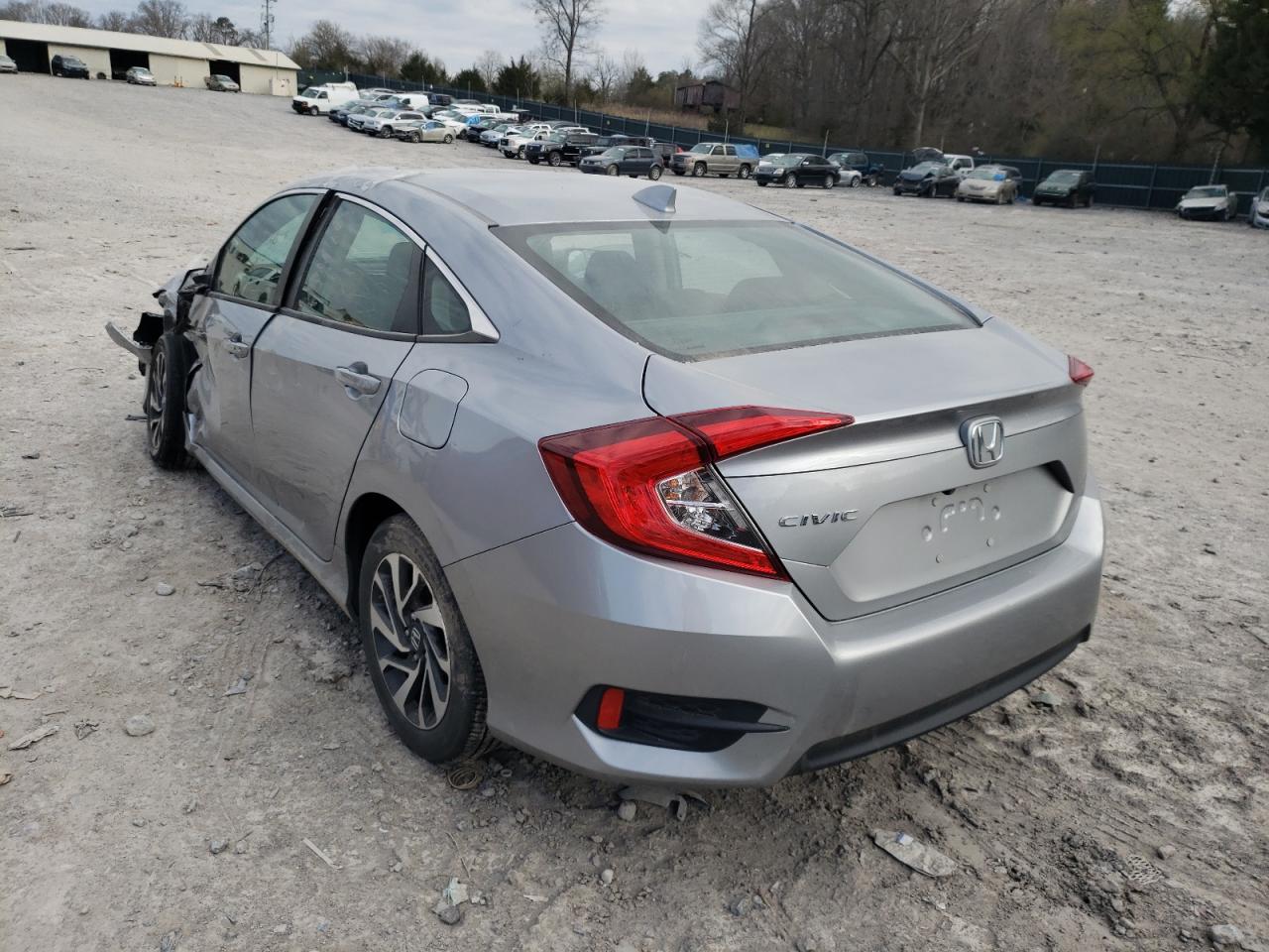 Foto 3 de la subasta – 2017 HONDA CIVIC EX con VIN 19XFC2F72HE078798