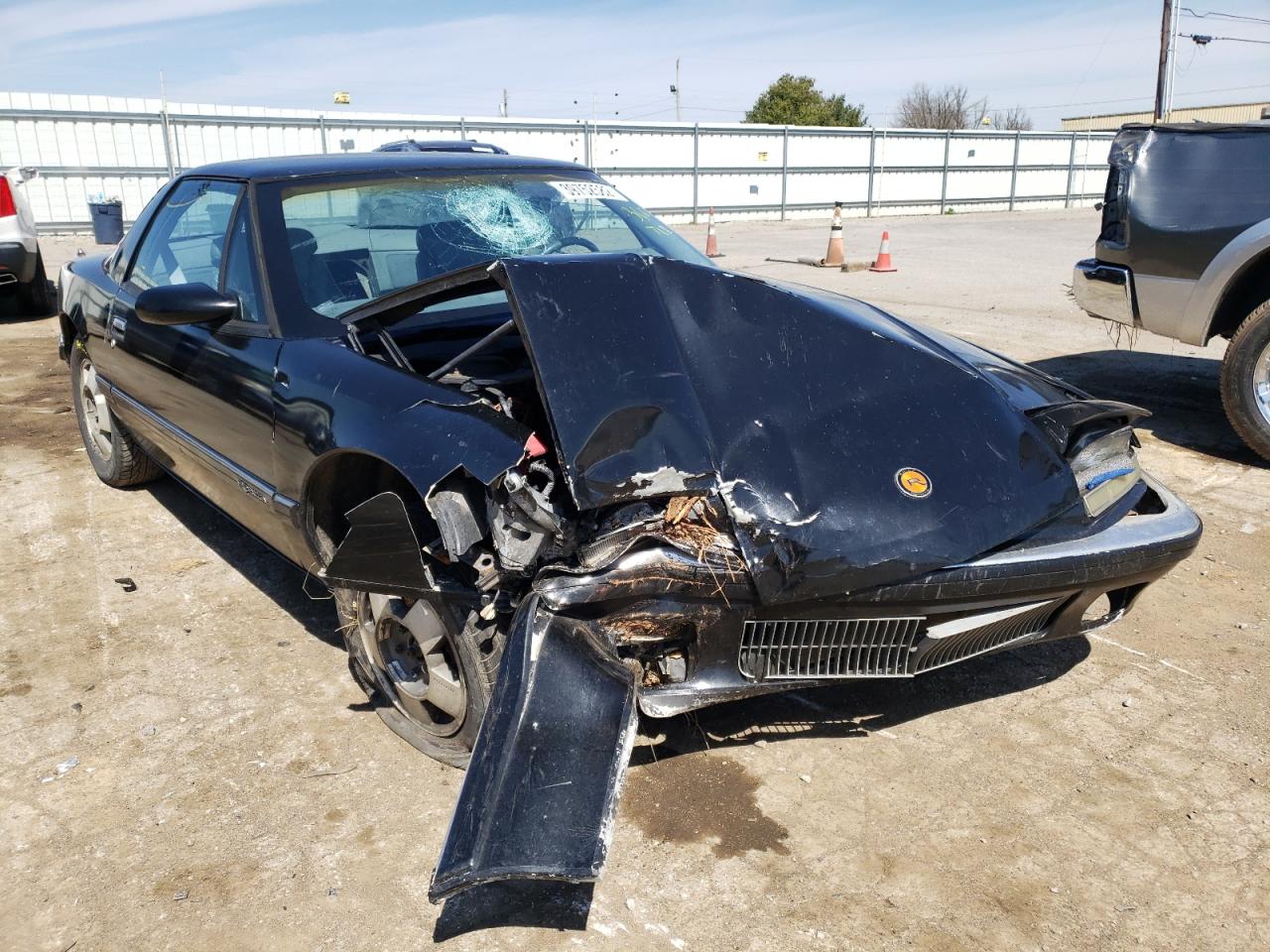 BUICK REATTA 1989 with VIN 1G4EC11C1KB902865 - Photo from auction