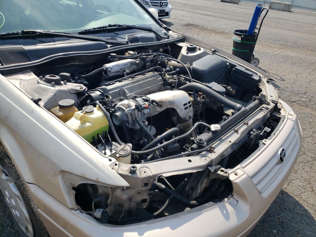 Photo 9 from auction – 1997 TOYOTA CAMRY CE with VIN 4T1BG22K5VU781933