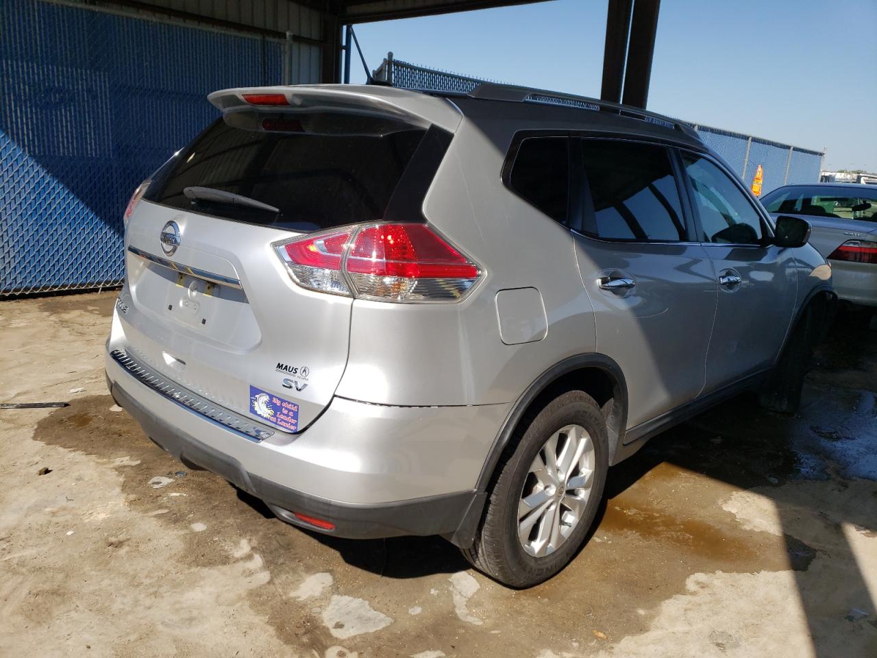 Photo 4 from auction – 2016 NISSAN ROGUE S with VIN KNMAT2MT5GP728071