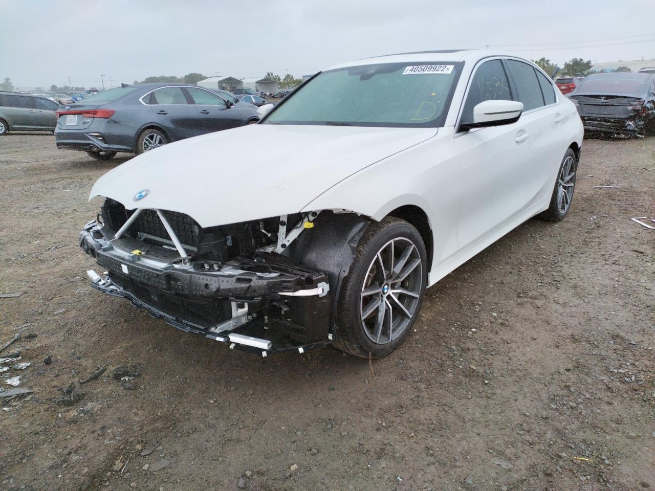 Photo 2 from auction – 2020 BMW 330I with VIN 3MW5R1J05L8B34655
