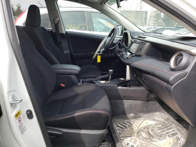 Photo 5 from auction – 2015 TOYOTA RAV4 XLE with VIN 2T3RFREV5FW284180