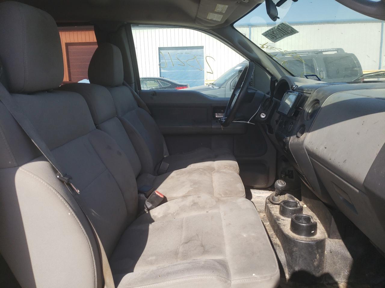 Photo 5 from auction – 2005 FORD F150 with VIN 1FTPX14555FB22556
