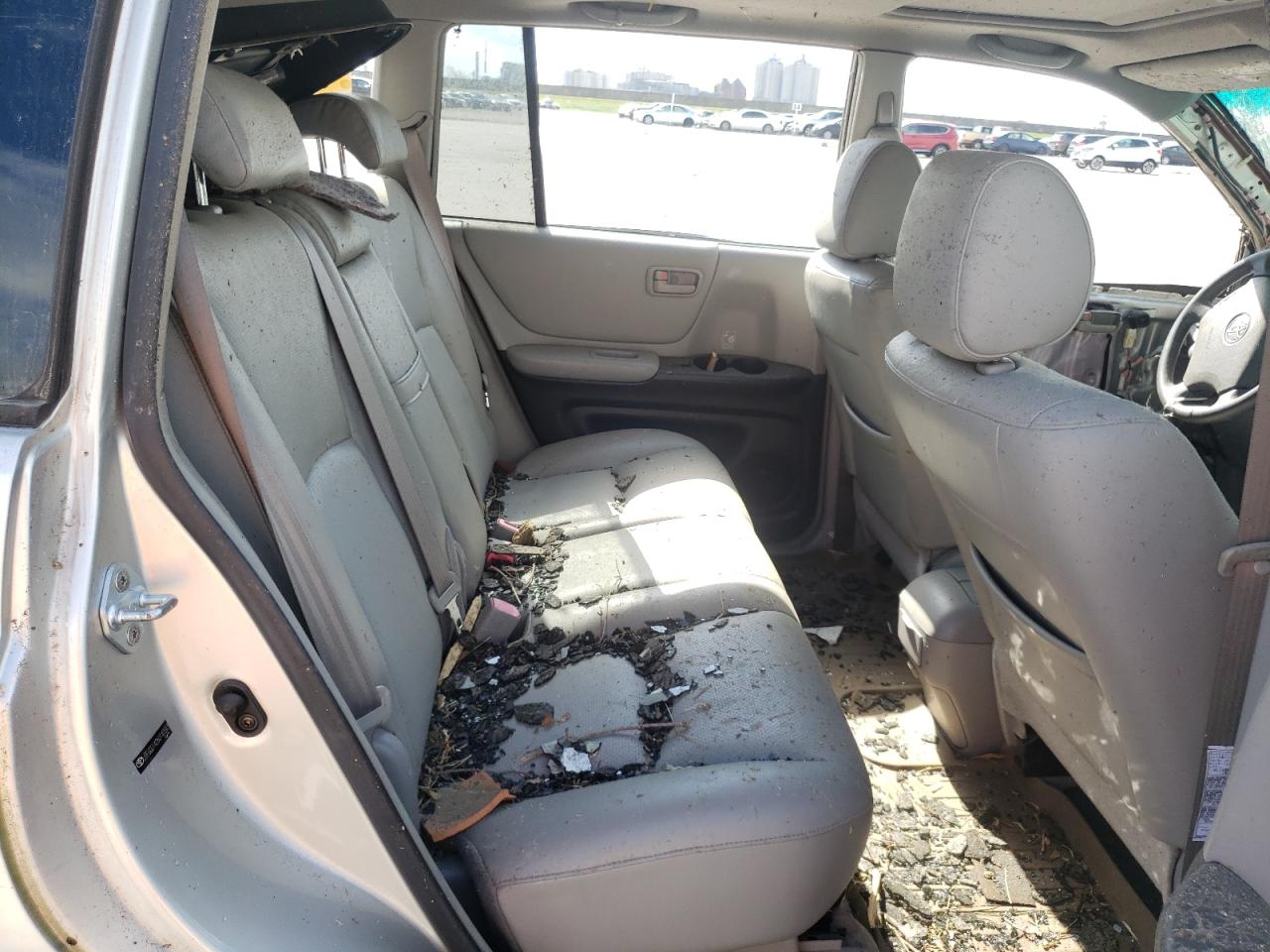 Photo 6 from auction – 2006 TOYOTA HIGHLANDER with VIN JTEGD21A260140593