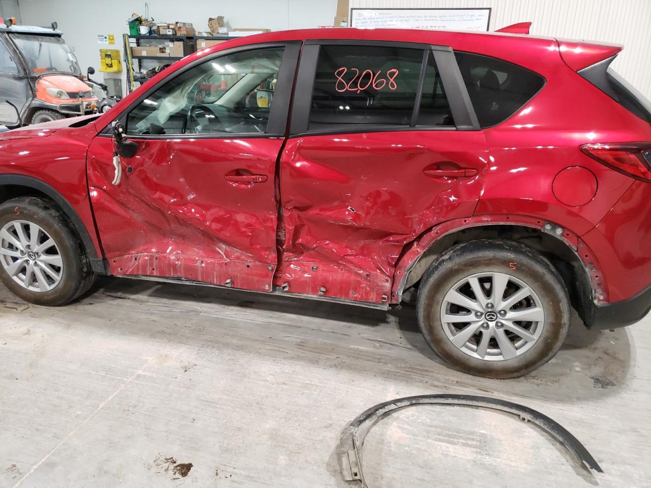 Photo 9 from auction – 2016 MAZDA CX-5 TOURI with VIN JM3KE4CY2G0890618