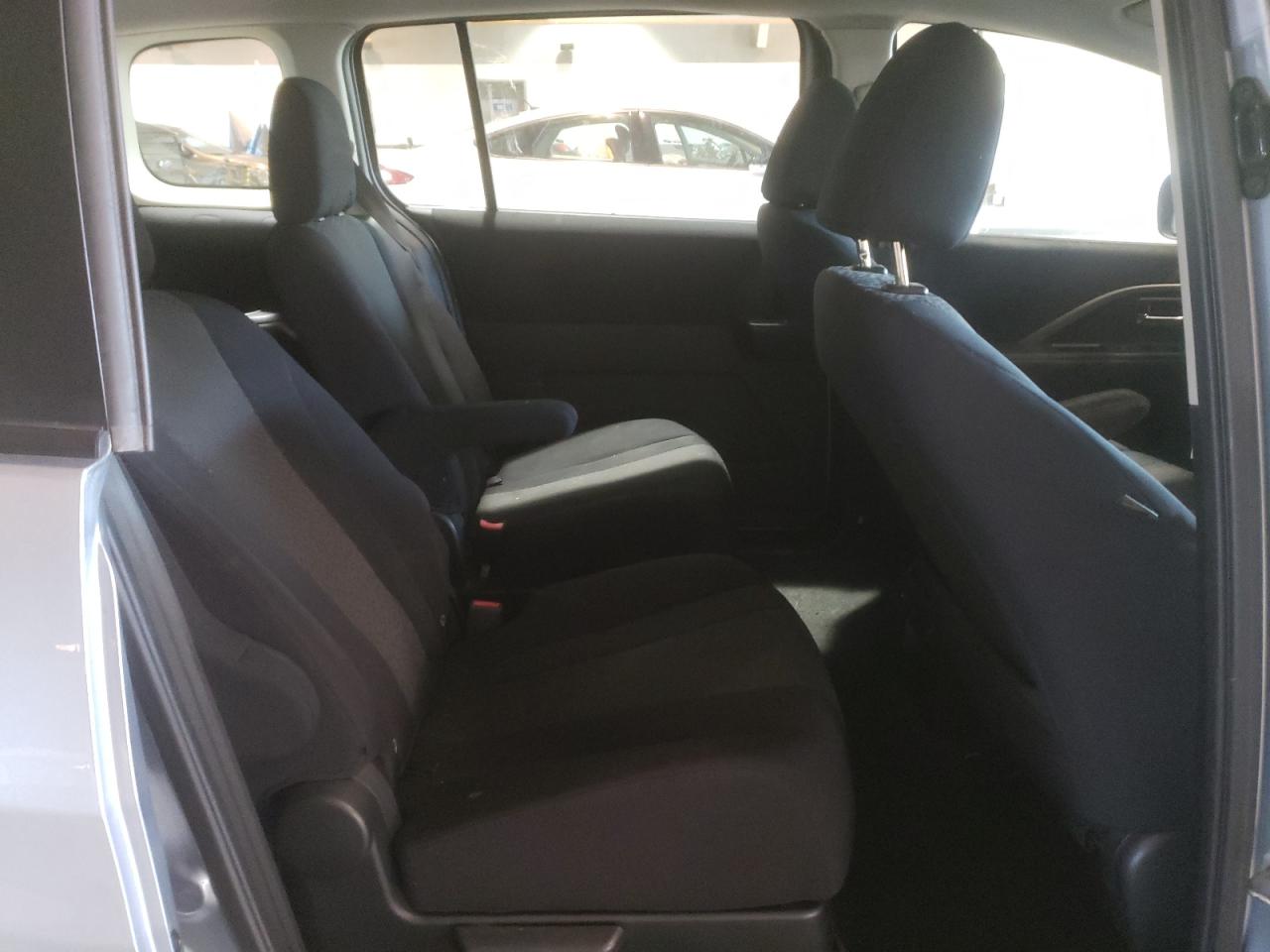Photo 6 from auction – 2012 MAZDA 5 with VIN JM1CW2BL4C0126686
