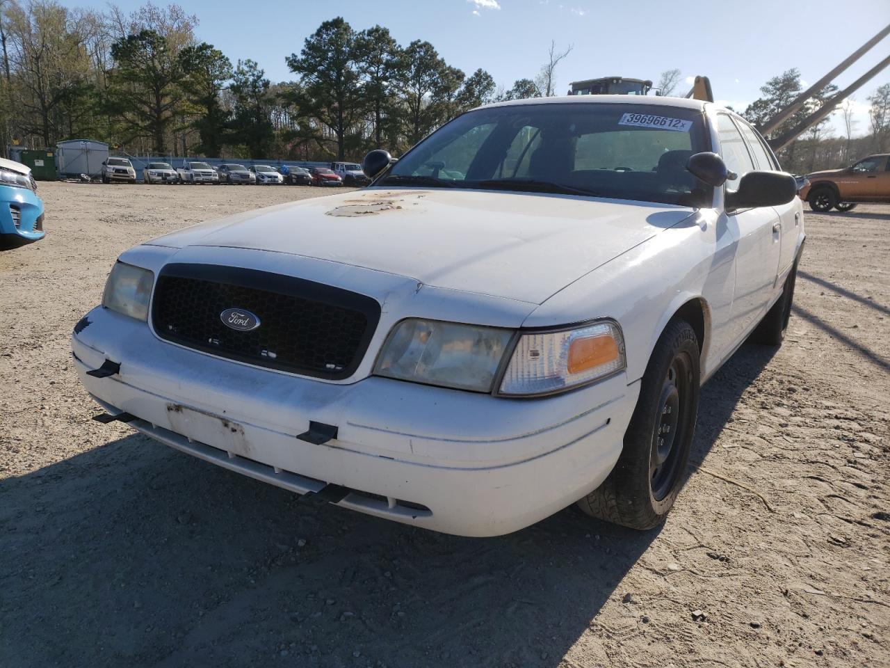 Photo 2 from auction – 2009 FORD CROWN VICT with VIN 2FAHP71V69X143590