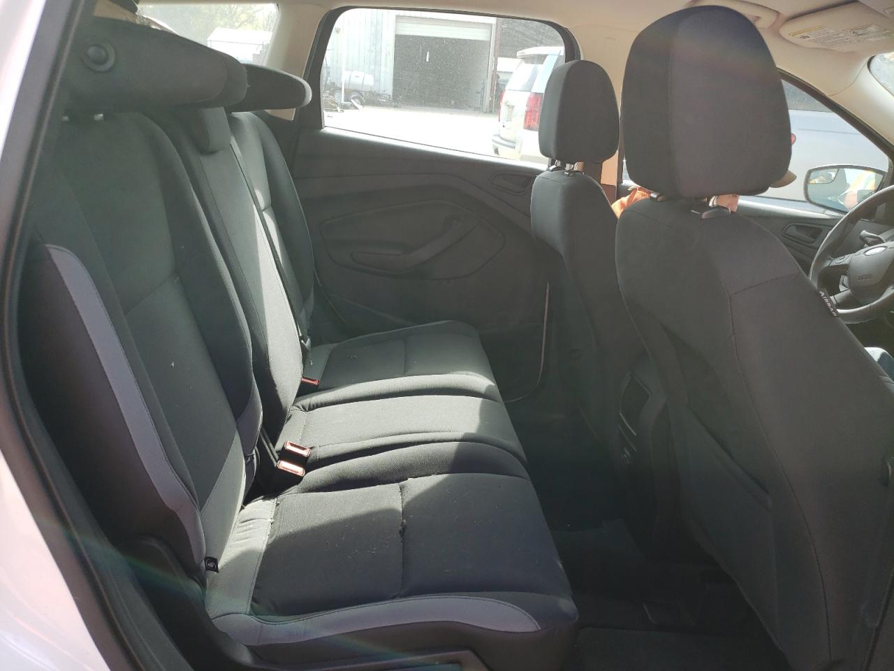 Photo 6 from auction – 2013 FORD ESCAPE S with VIN 1FMCU0F73DUC85342
