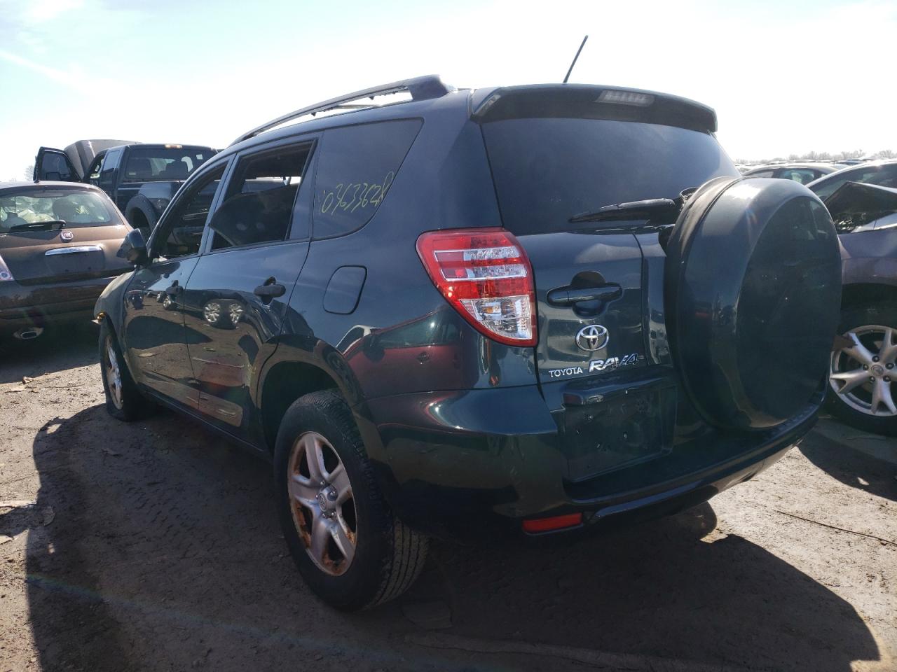Photo 3 from auction – 2009 TOYOTA RAV4 with VIN JTMBF33V99D002948