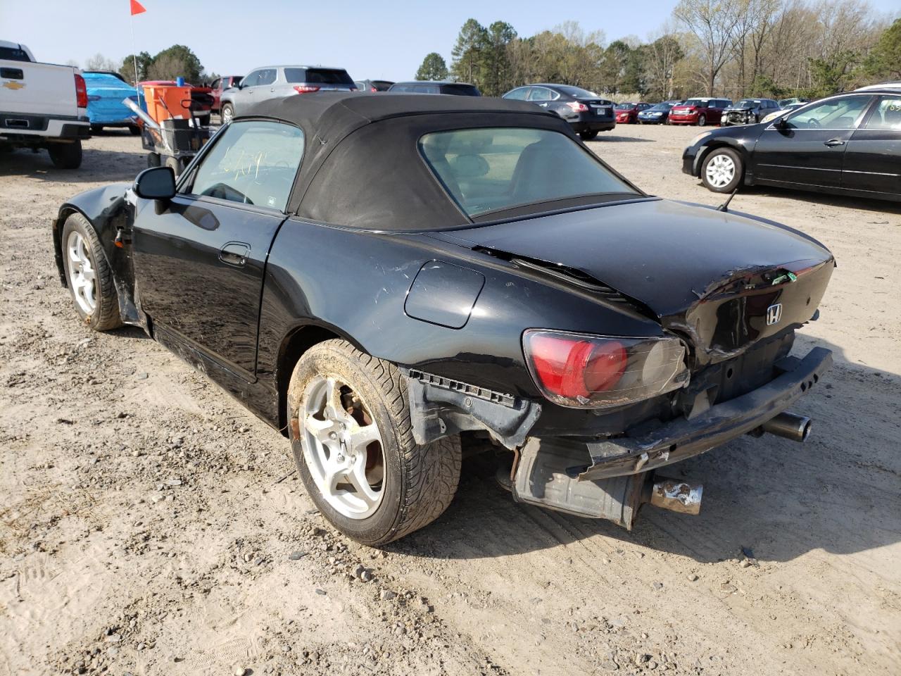Photo 3 from auction – 2000 HONDA S2000 with VIN JHMAP1147YT008273