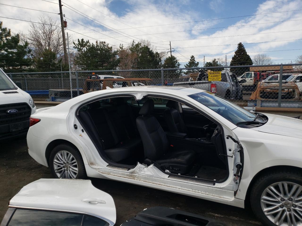 Photo 9 from auction – 2013 LEXUS ES 350 with VIN JTHBK1GG3D2075702