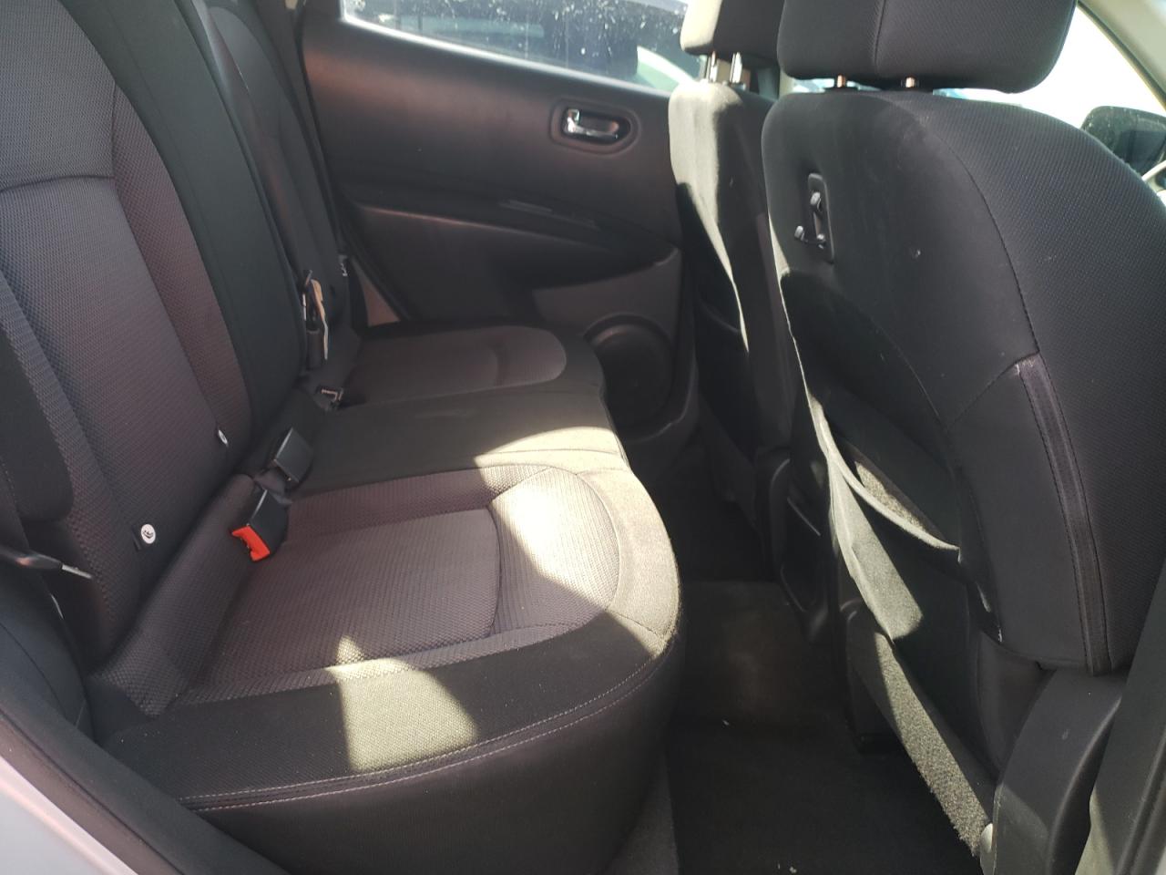 Photo 6 from auction – 2012 NISSAN ROGUE S with VIN JN8AS5MT3CW609024