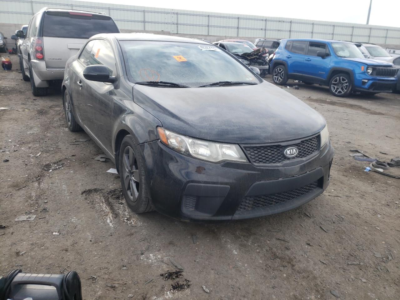 KIA FORTE EX 2012 with VIN KNAFU6A21C5637663 - Photo from auction