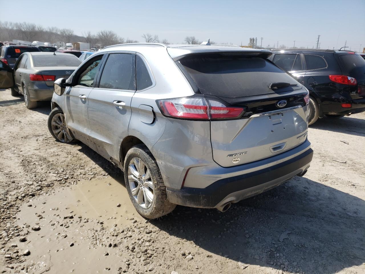 Photo 3 from auction – 2020 FORD EDGE TITAN with VIN 2FMPK3K91LBA15692