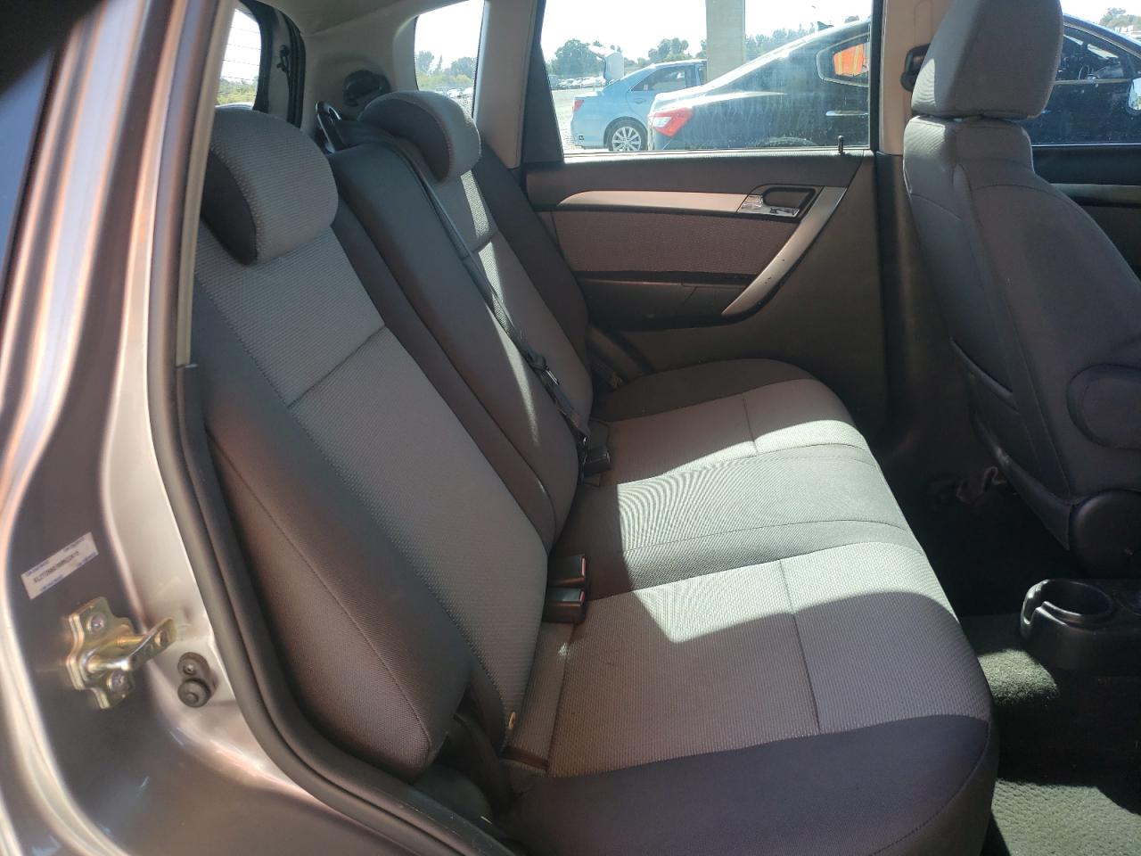 Photo 6 from auction – 2009 PONTIAC G3 with VIN KL2TD66E99B633415