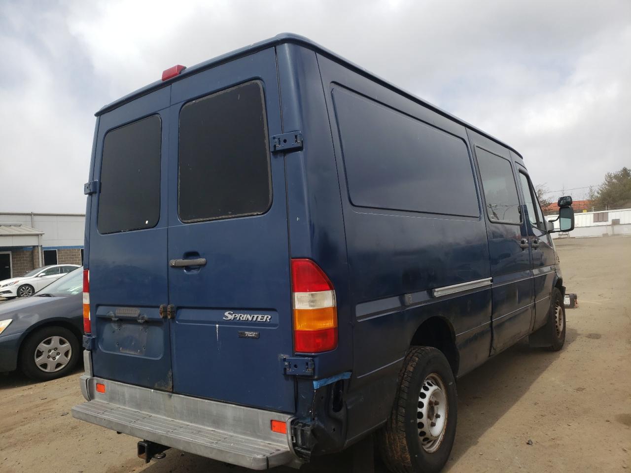 Photo 4 from auction – 2006 FREIGHTLINER SPRINTER 2 with VIN WDYPD644065968117