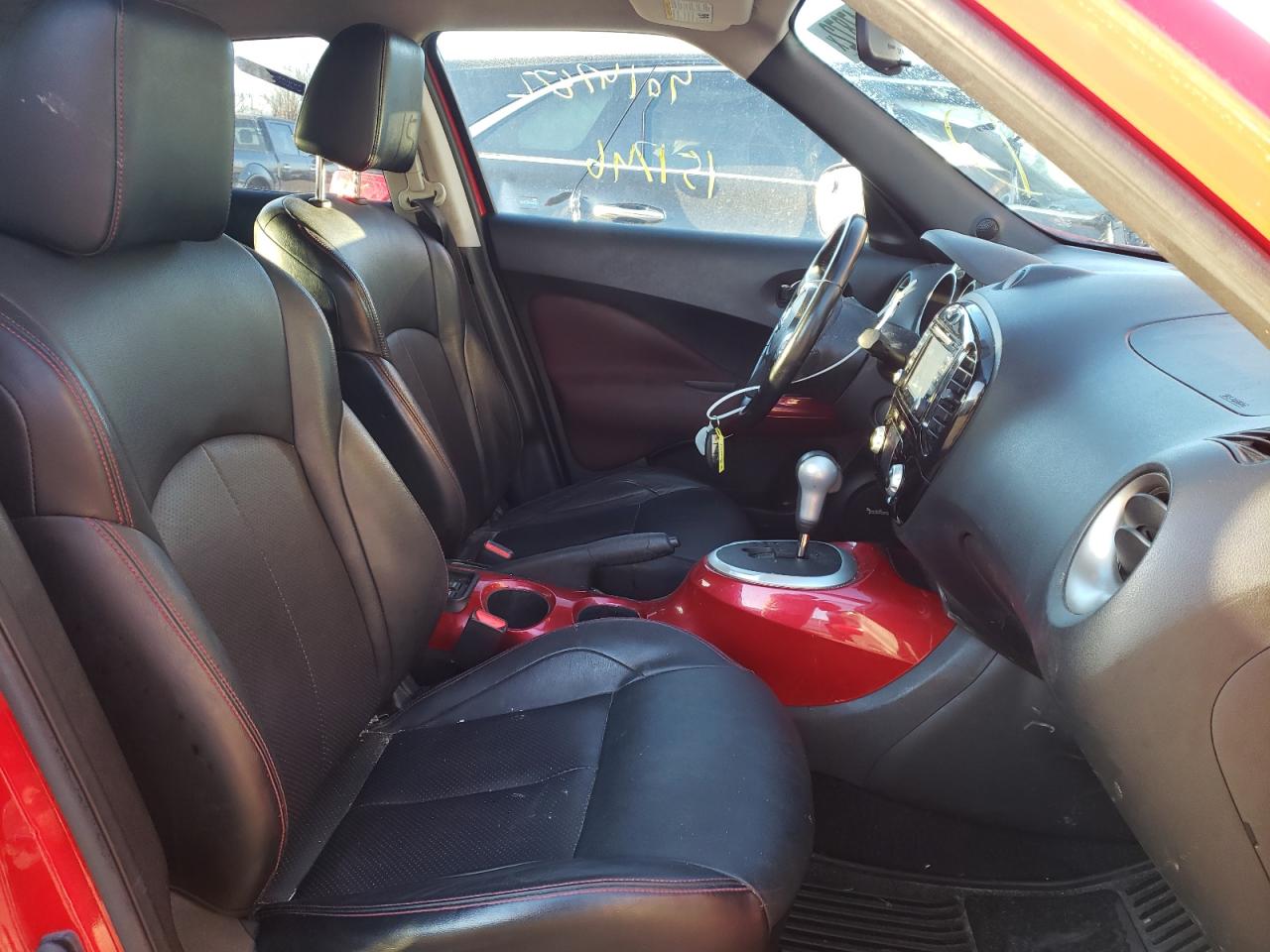 Photo 5 from auction – 2015 NISSAN JUKE S with VIN JN8AF5MV1FT561759