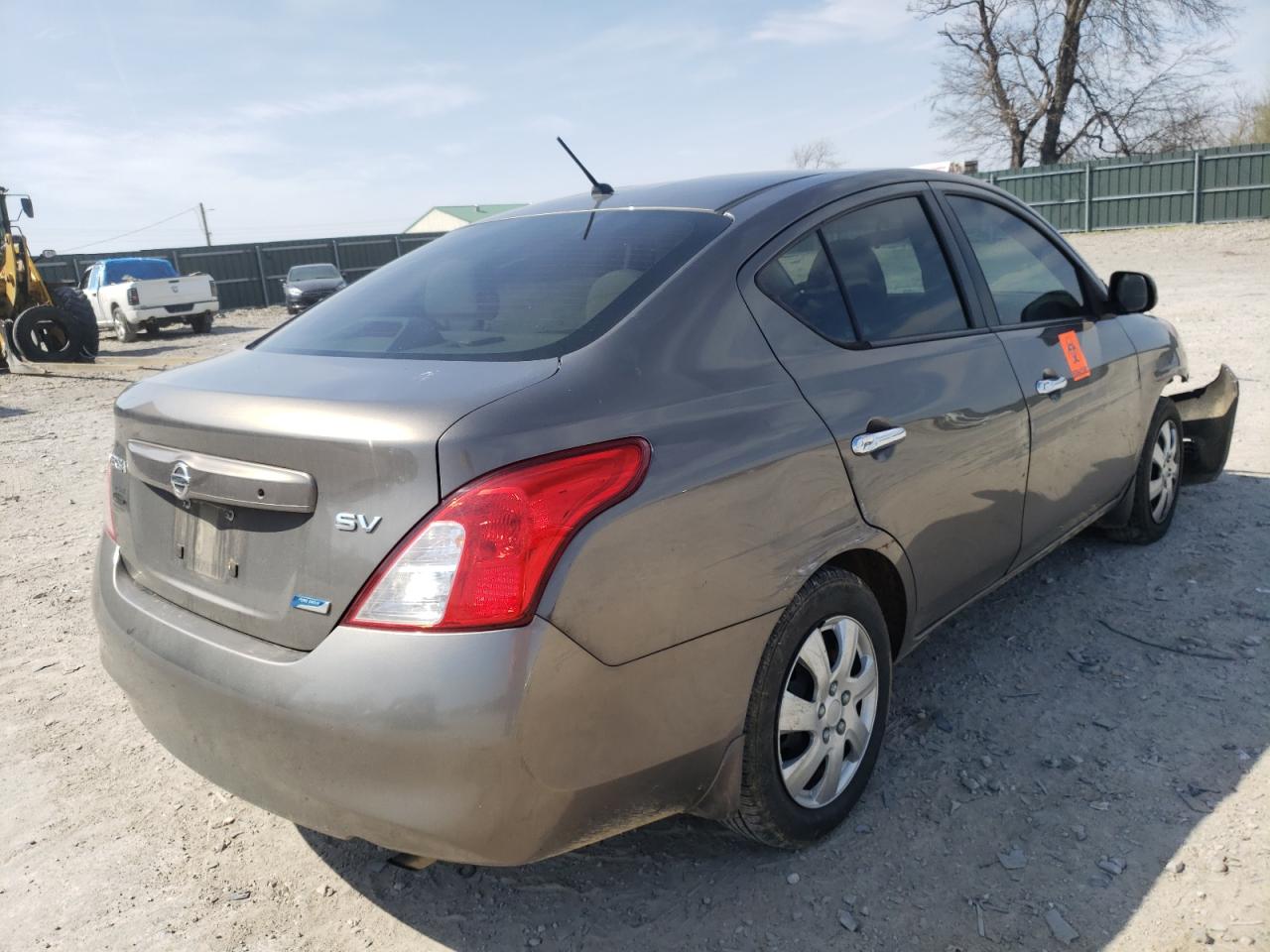 Photo 4 from auction – 2012 NISSAN VERSA S with VIN 3N1CN7AP4CL855880
