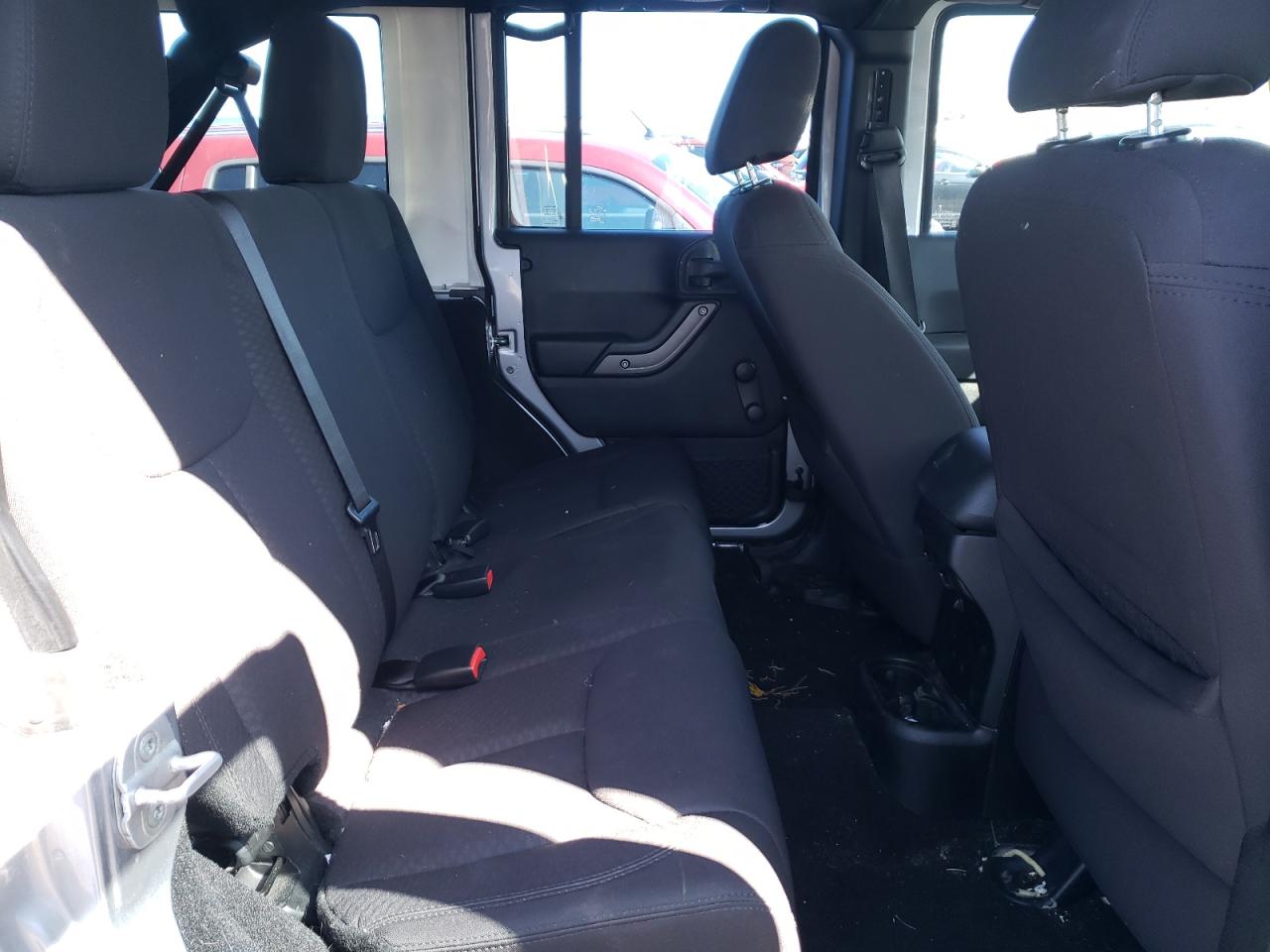 Photo 6 from auction – 2013 JEEP WRANGLER U with VIN 1C4BJWDG5DL632867